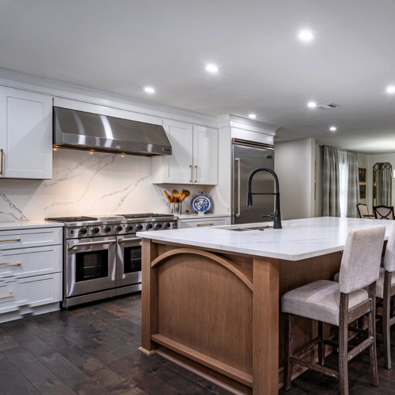 Charming Quartz Kitchen