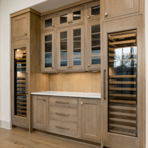 Neutral Contemporary Bar