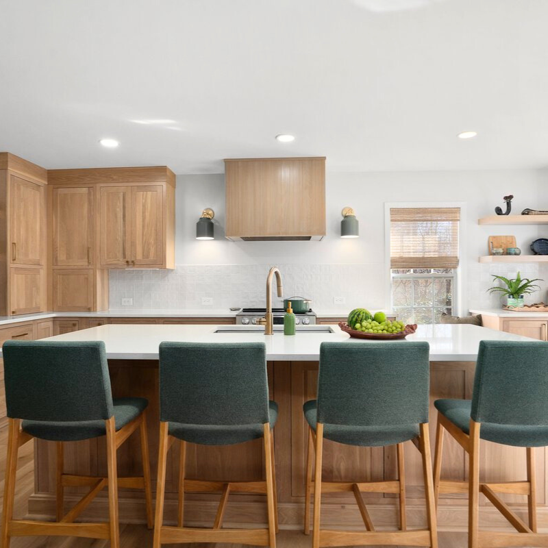 Relaxing Green Kitchen